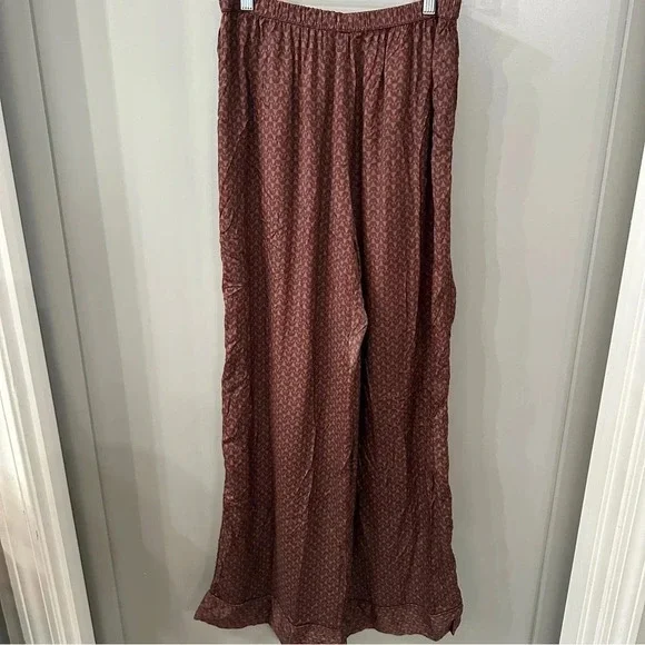 Splendid Wide Leg Pants Lumi Relaxed Geo-print Pants In Deep Plum Size Medium - Picture 2 of 5